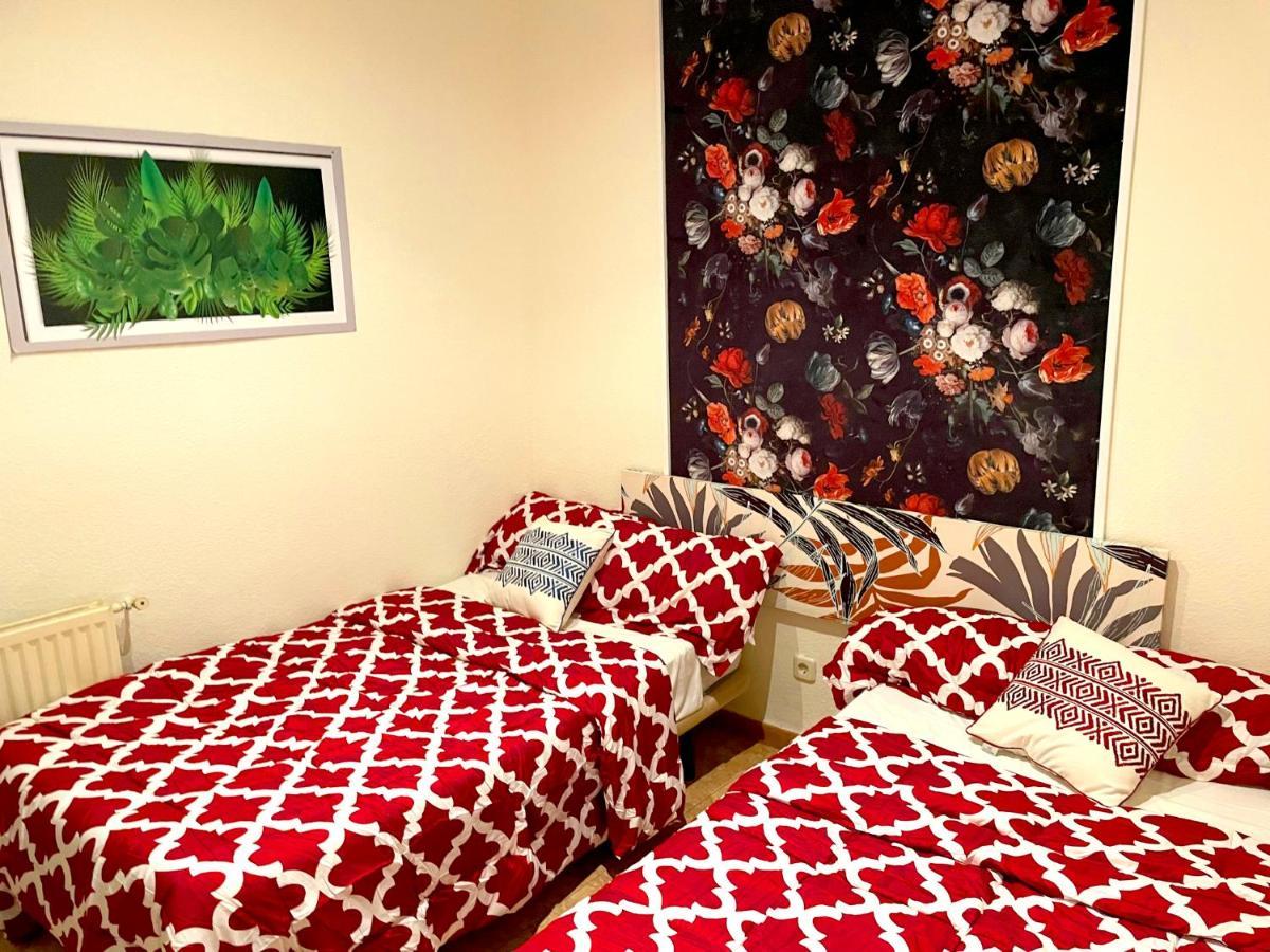 Sol Montera & Parking Tph Bed & Breakfast Madrid Luaran gambar