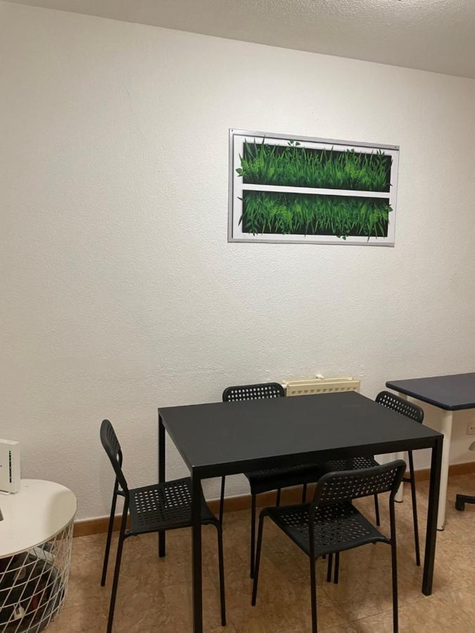Sol Montera & Parking Tph Bed & Breakfast Madrid Luaran gambar