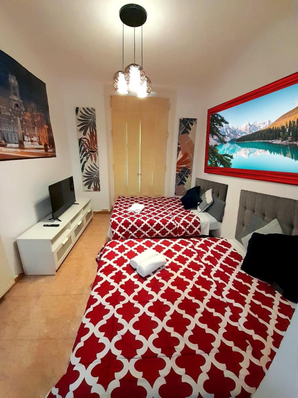 Sol Montera & Parking Tph Bed & Breakfast Madrid Luaran gambar