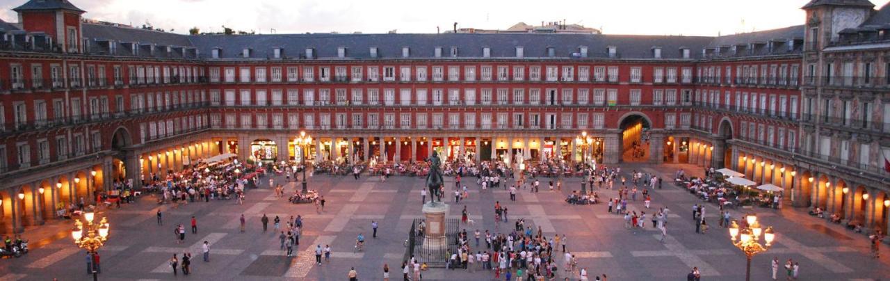 Sol Montera & Parking Tph Bed & Breakfast Madrid Luaran gambar